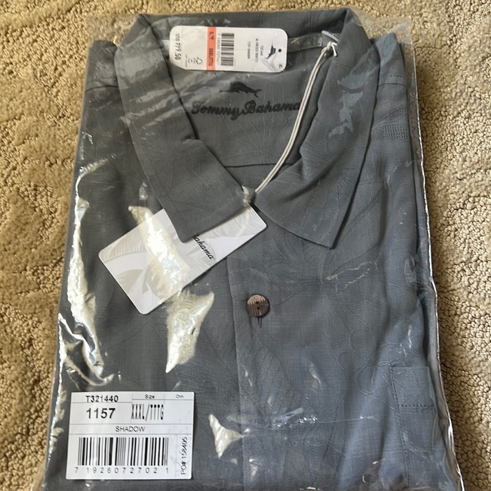 Brand new tommy Bahama short sleeve shirt xxxl